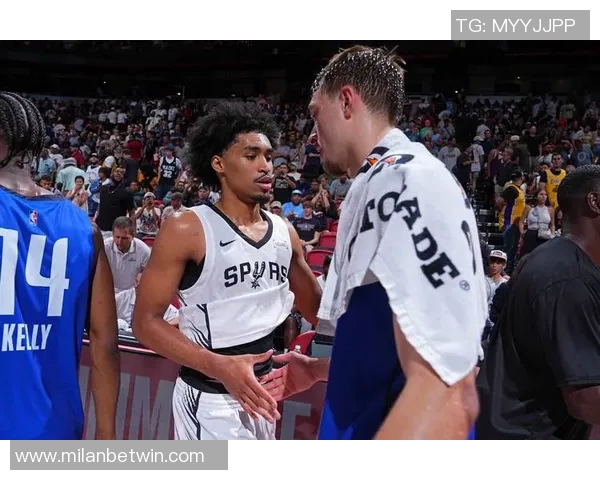 今日比赛精彩纷呈五人得分超38分压哨绝杀与绝平频现