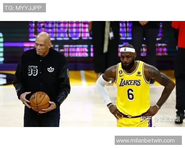 41岁后单场得分榜更新老詹26分超越贾巴尔紧追榜首31分成就 41岁后单场得分榜更新老詹26分超越贾巴尔紧追榜首31分成就