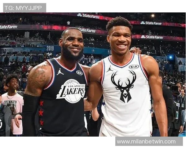 小里称字母哥接近詹姆斯但缺乏视野与协调性分析