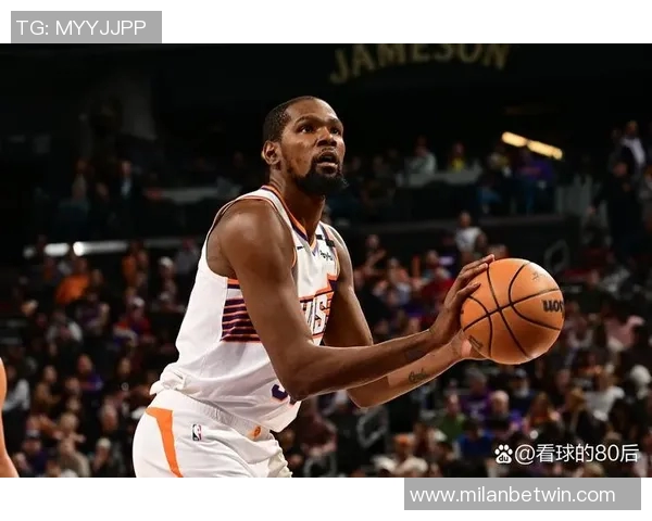 杜兰特创造历史连续17个赛季场均25分以上成联盟最长纪录