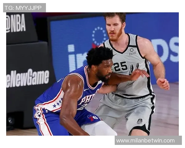 米切尔全场最高35分助球队获胜展现领袖风范与出色表现 米切尔全场最高35分助球队获胜展现领袖风范与出色表现